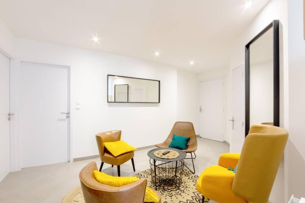 La Chambre Liberte 2, Sdb Privative Et Tv, Cuisine Salon Partages, Confort Et Hypercentre Μπρεστ Εξωτερικό φωτογραφία